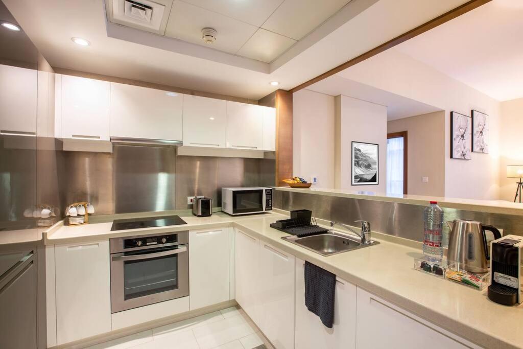 Lux 1Br 2 Min To Burj Khalifa Dubai Exterior foto