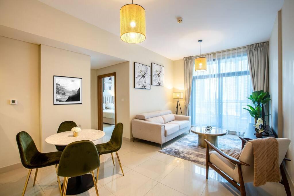 Lux 1Br 2 Min To Burj Khalifa Dubai Exterior foto