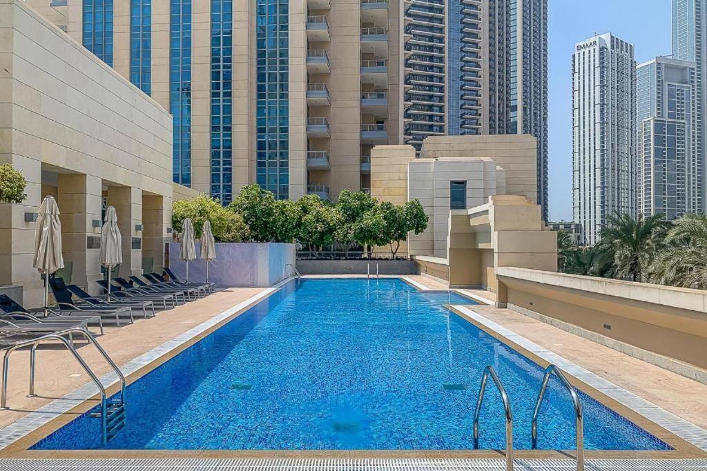 Lux 1Br 2 Min To Burj Khalifa Dubai Exterior foto